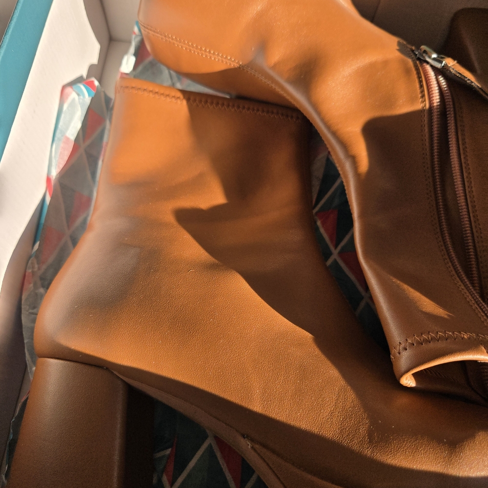 Nine West Tan Heeled Boots